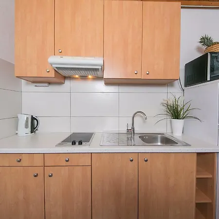 Apartman 3 Nadalina 3*